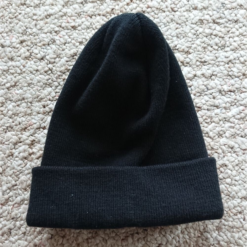 Pugs Unisex Knitted Beanie Winter Hat in Black / One Size